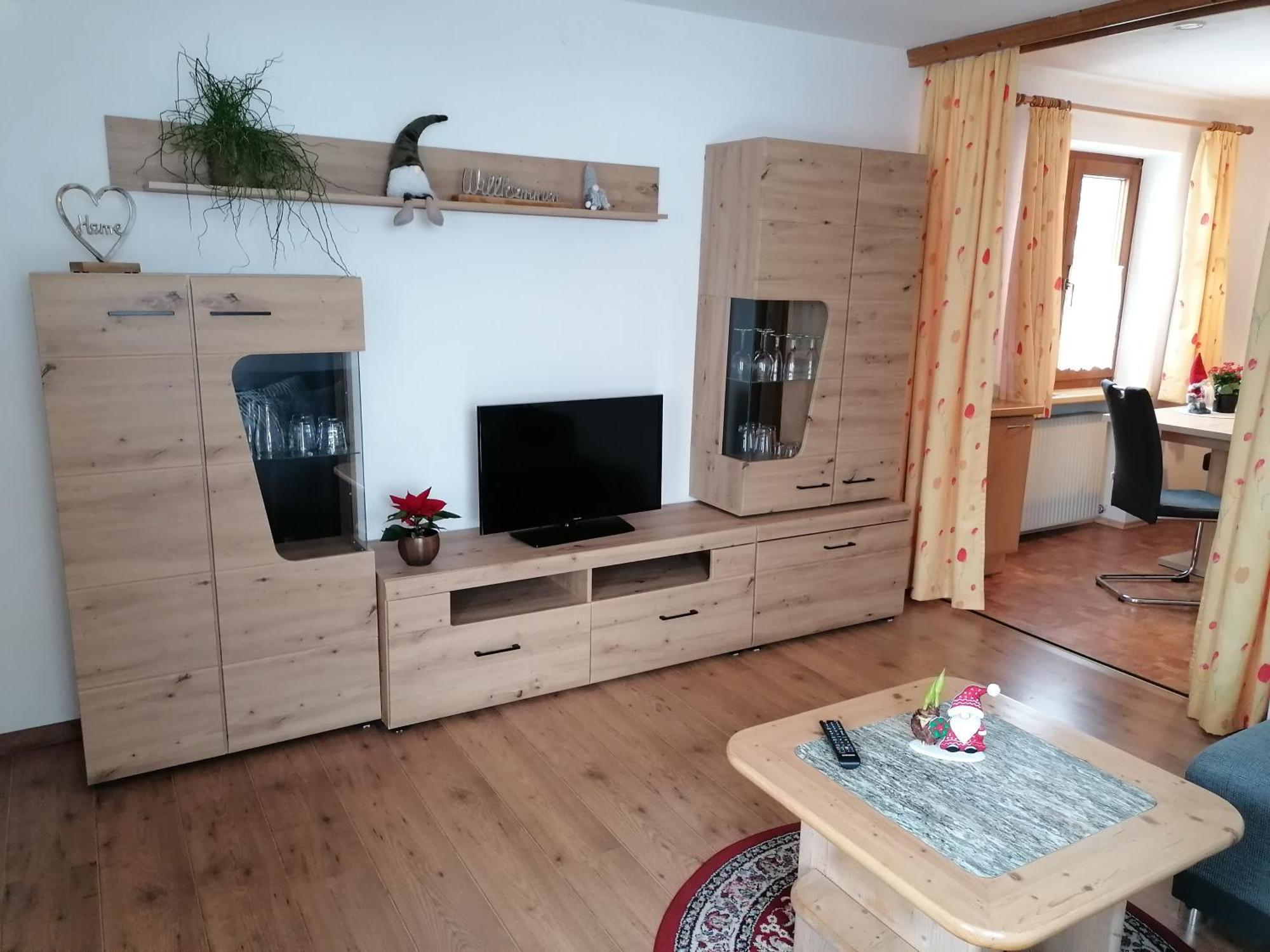 Ebster Apartament